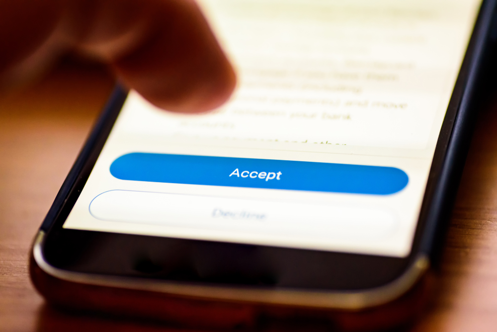Accept Button auf einem Smartphone